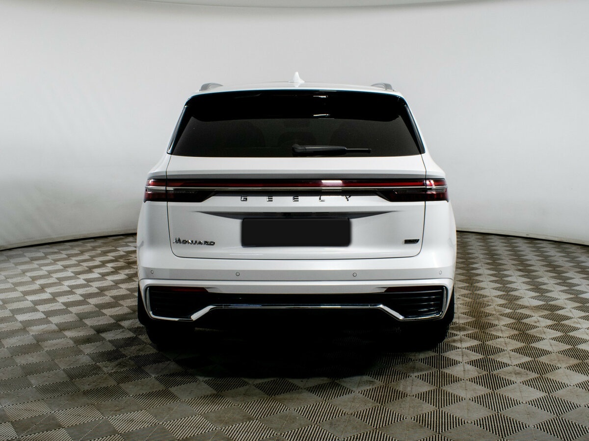 Купить Geely Monjaro с пробегом. Фото: #5