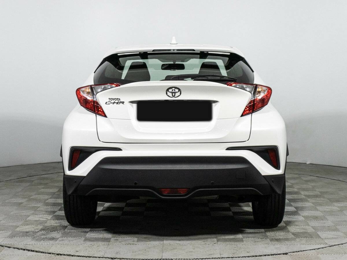 Купить Toyota C-HR с пробегом. Фото: #5