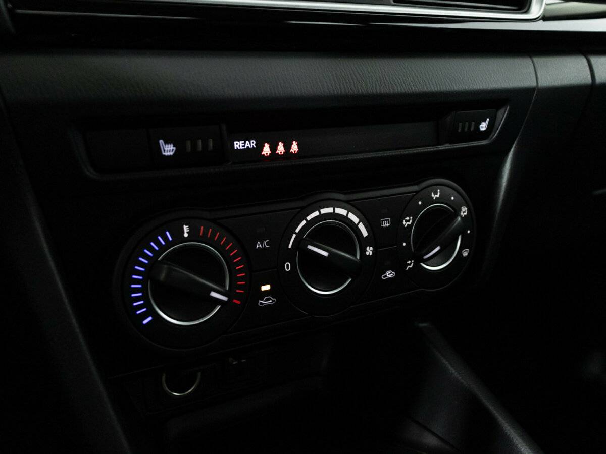 Продажа Б/У Мазда 3. Фото: #16