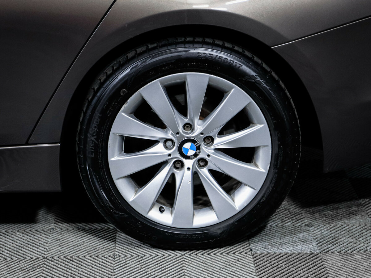 Купить BMW 3 серии с пробегом. Фото: #11