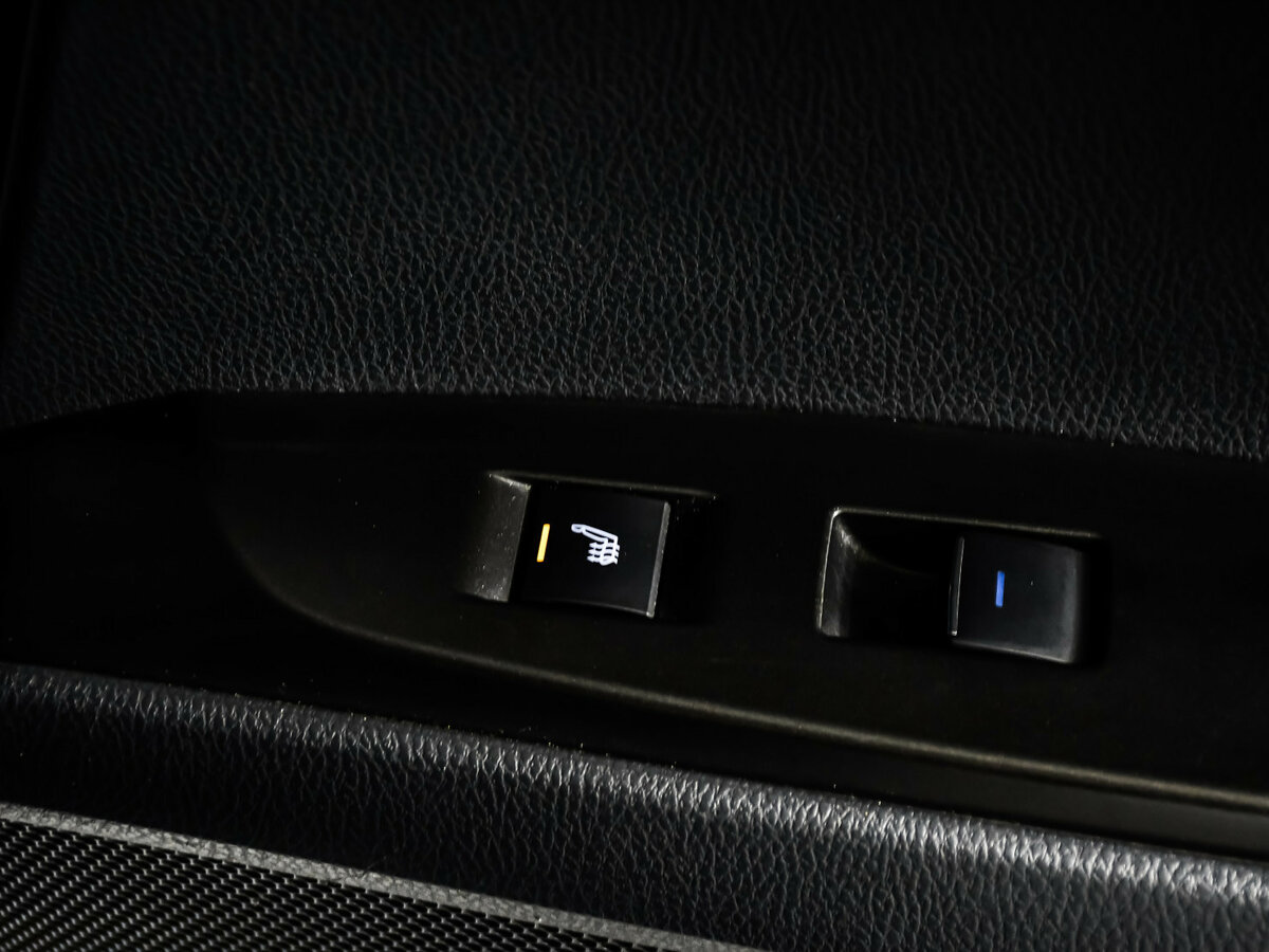 Купить Toyota Camry с пробегом. Фото: #12