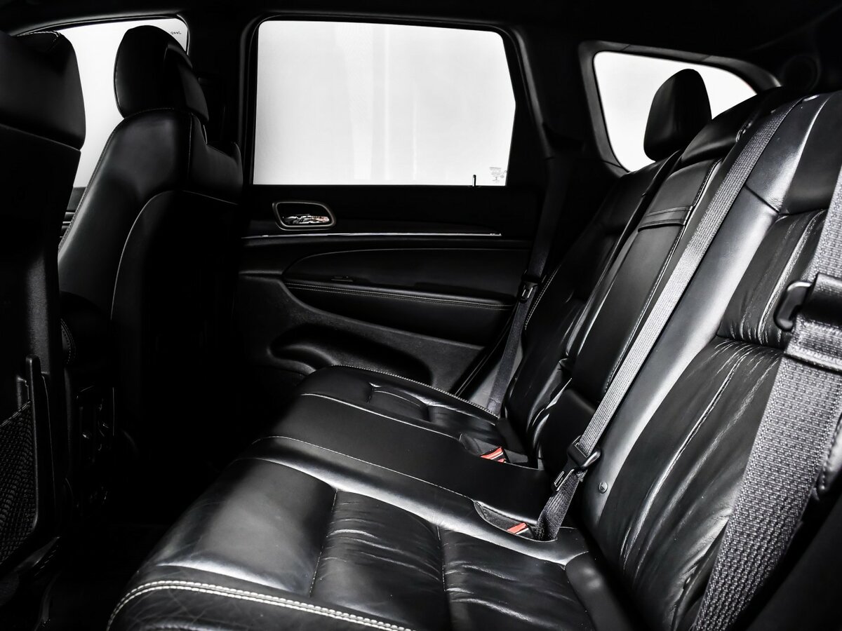 Купить Jeep Grand Cherokee с пробегом. Фото: #10