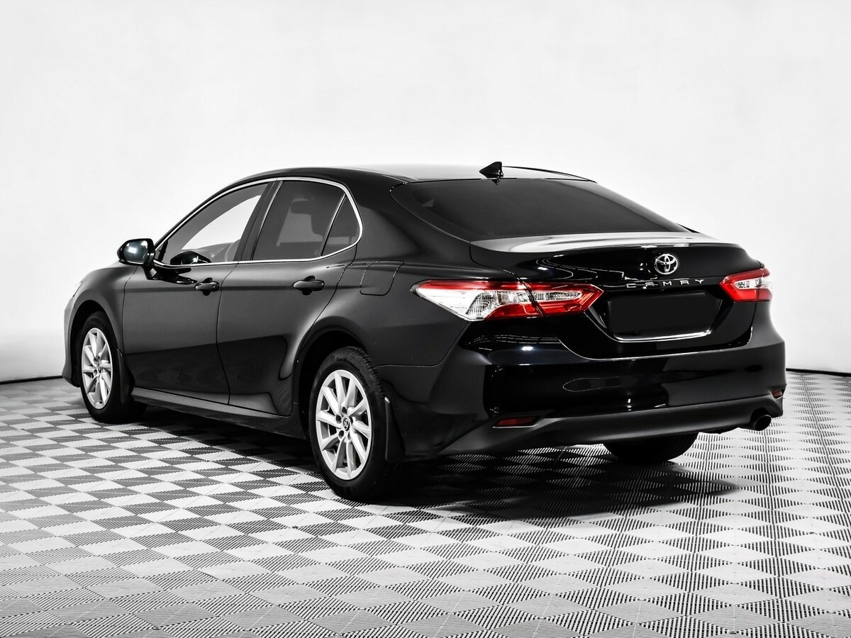 Купить Toyota Camry с пробегом. Фото: #6