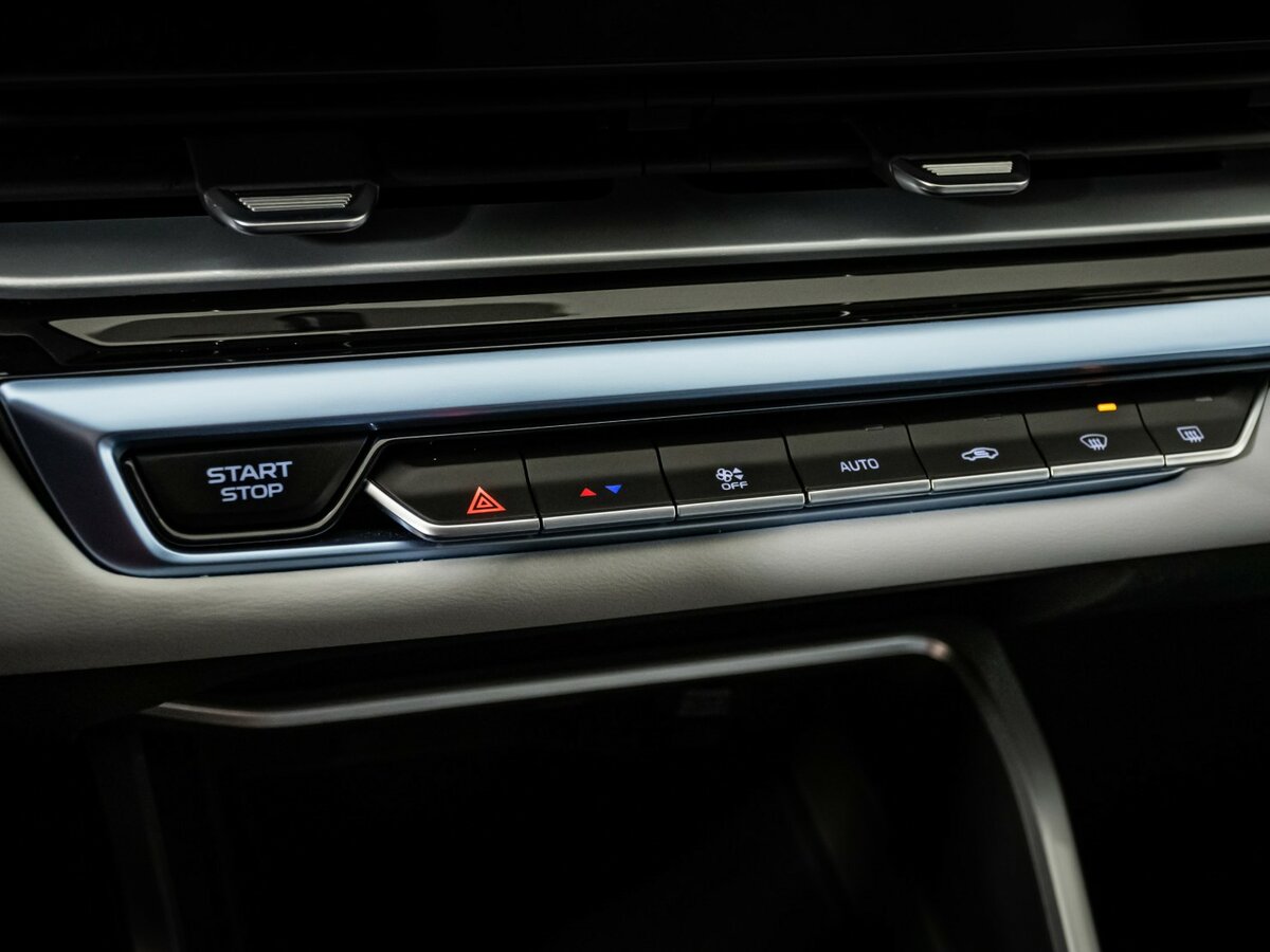 Купить Geely Emgrand с пробегом. Фото: #11