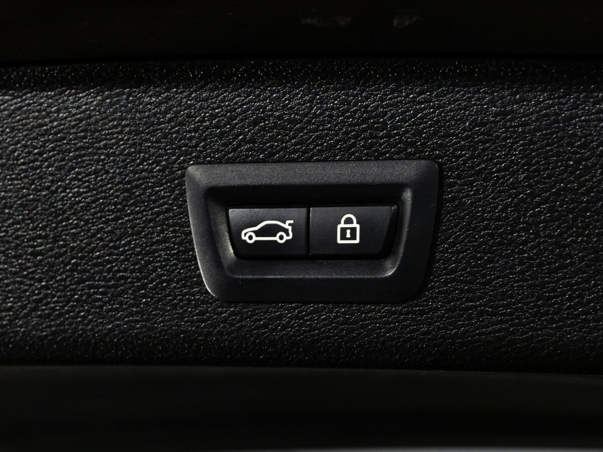 Купить BMW X3 с пробегом. Фото: #21