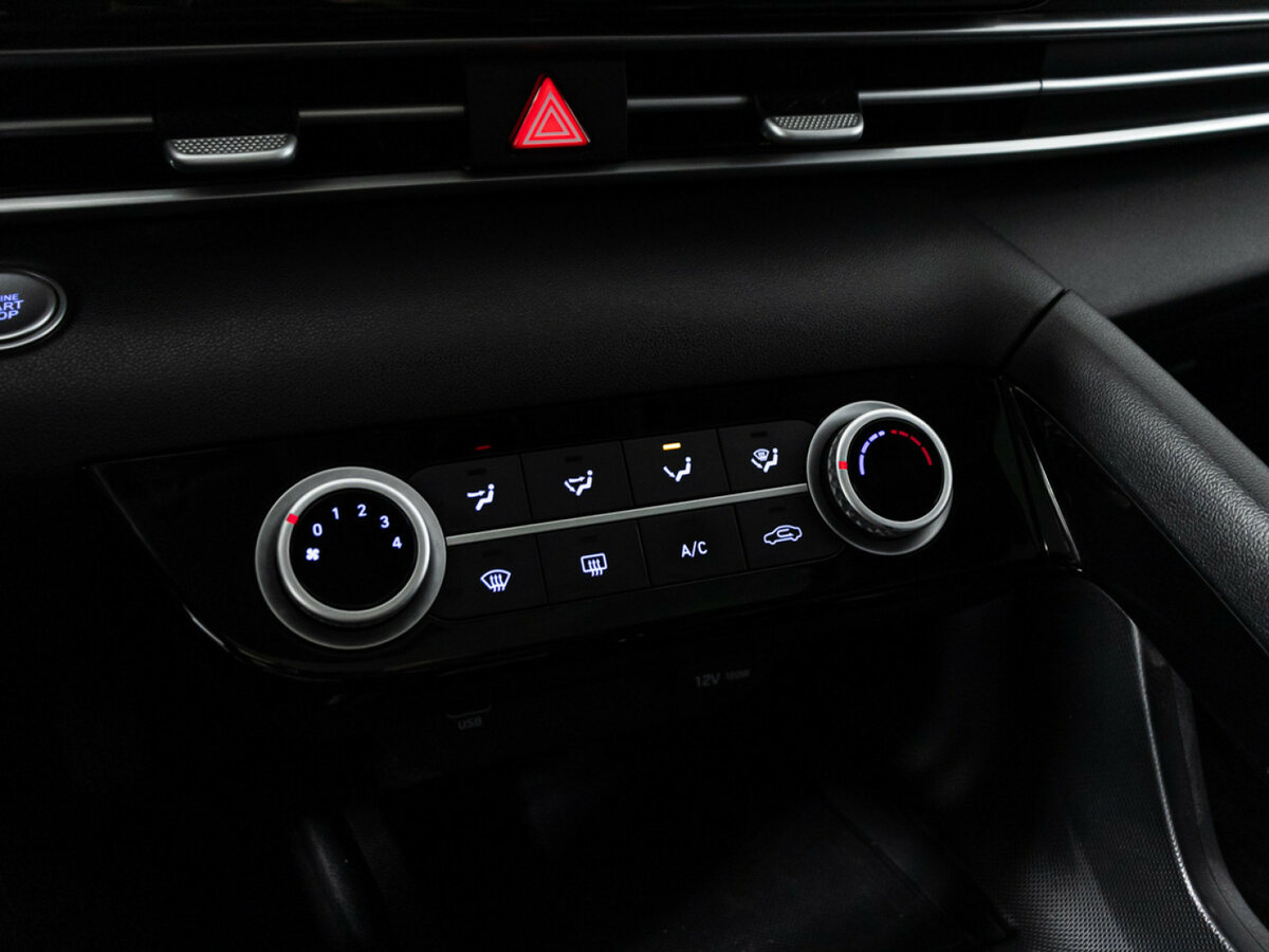 Купить Hyundai Elantra с пробегом. Фото: #15