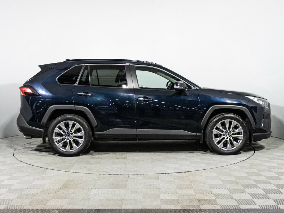 Купить Toyota RAV4 с пробегом. Фото: #3