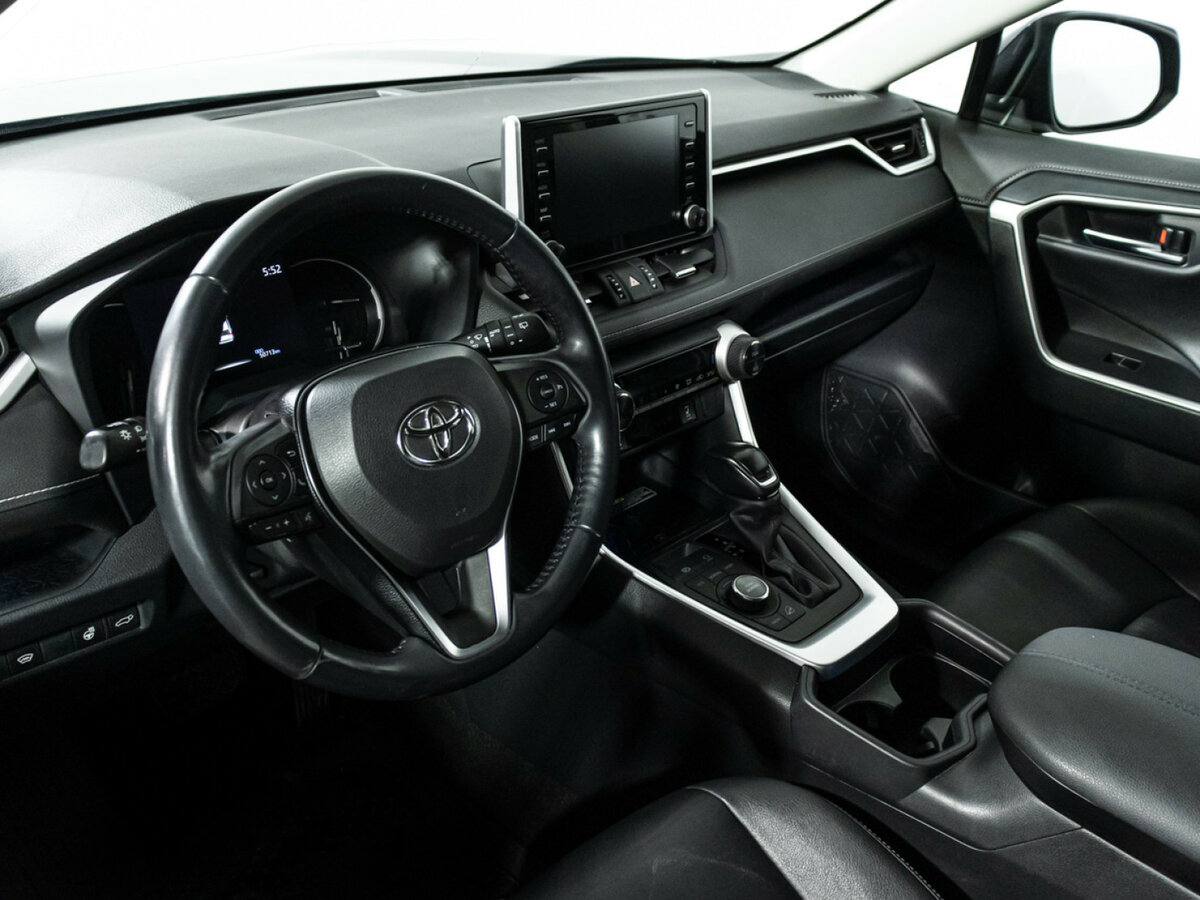 Купить Toyota RAV4 с пробегом. Фото: #10