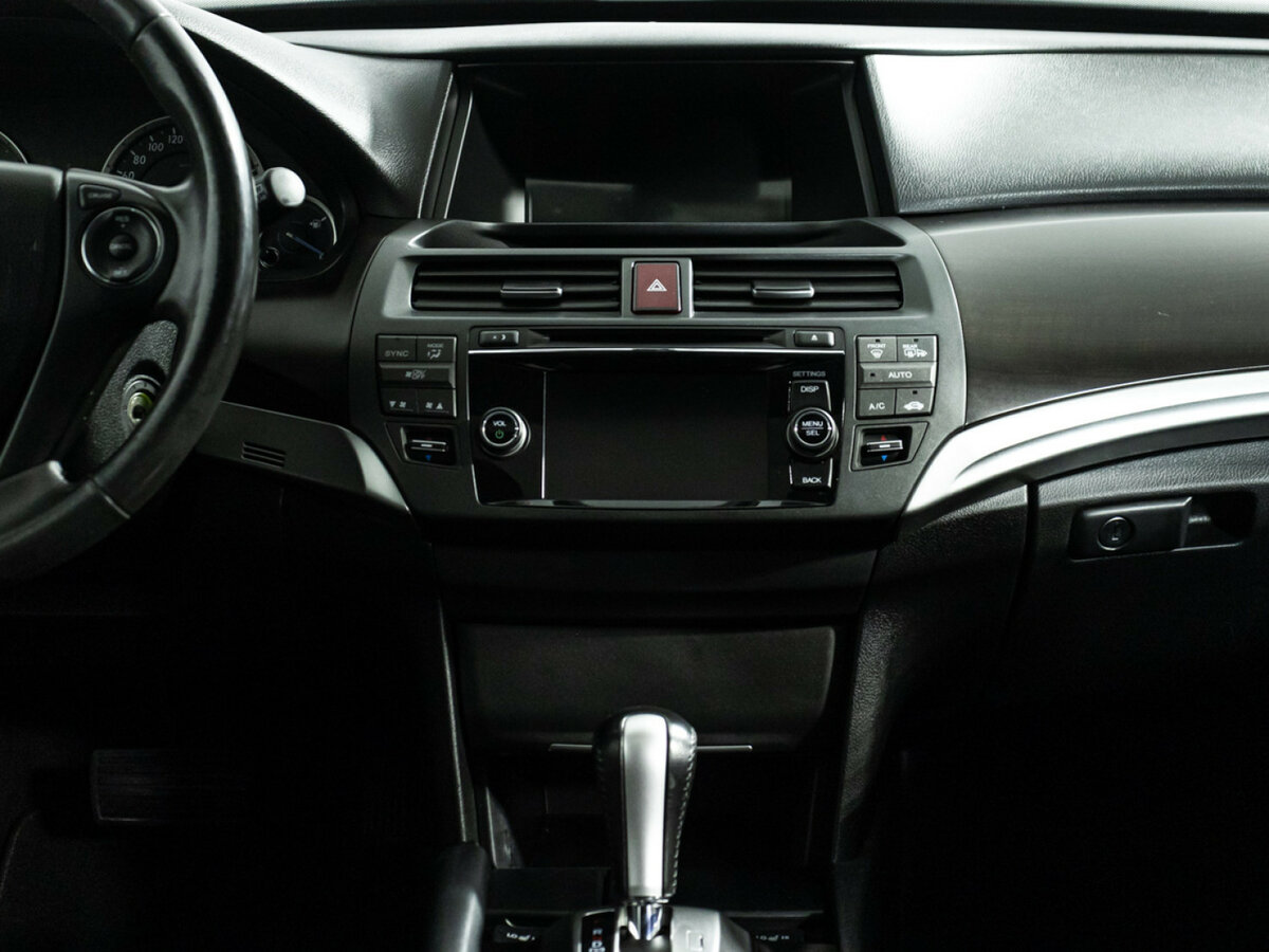 Купить Honda Crosstour с пробегом. Фото: #11