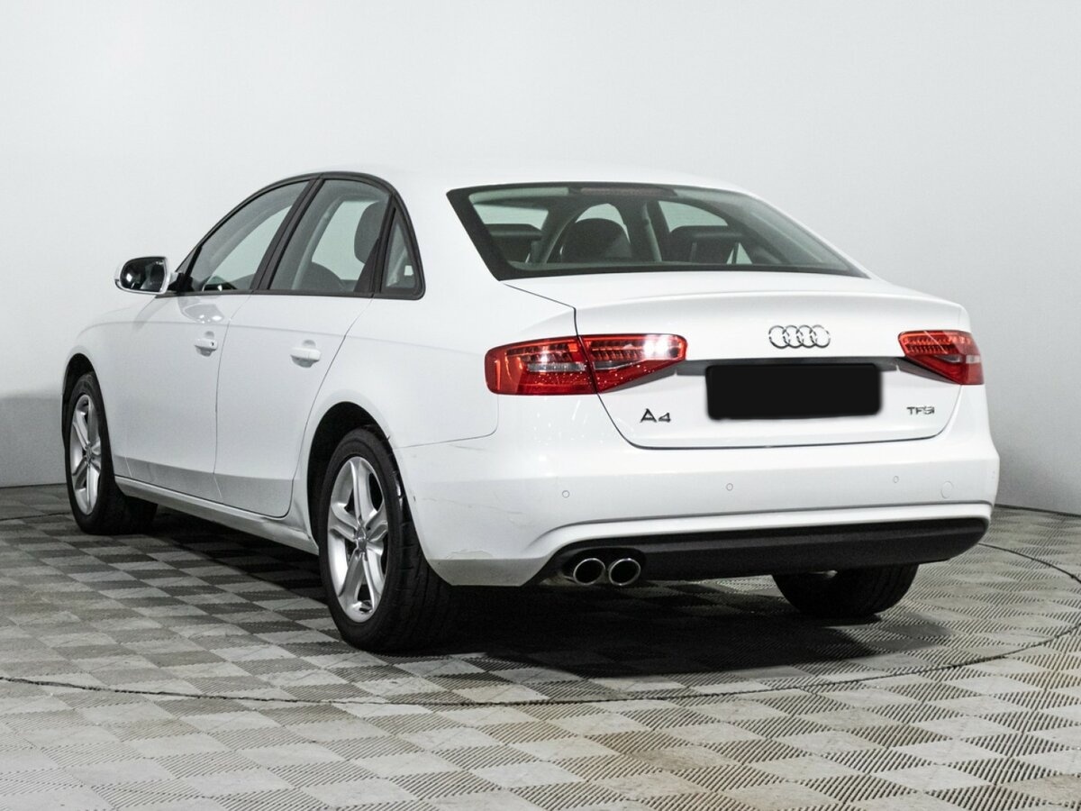 Купить Audi A4 с пробегом. Фото: #6