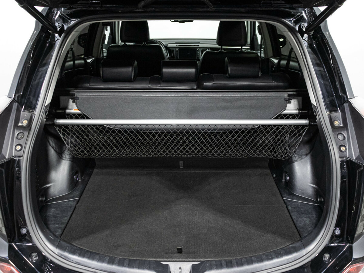 Купить Toyota RAV4 с пробегом. Фото: #22