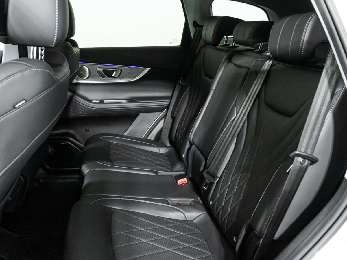 Купить Chery Tiggo 8 Pro Max с пробегом. Фото: #9