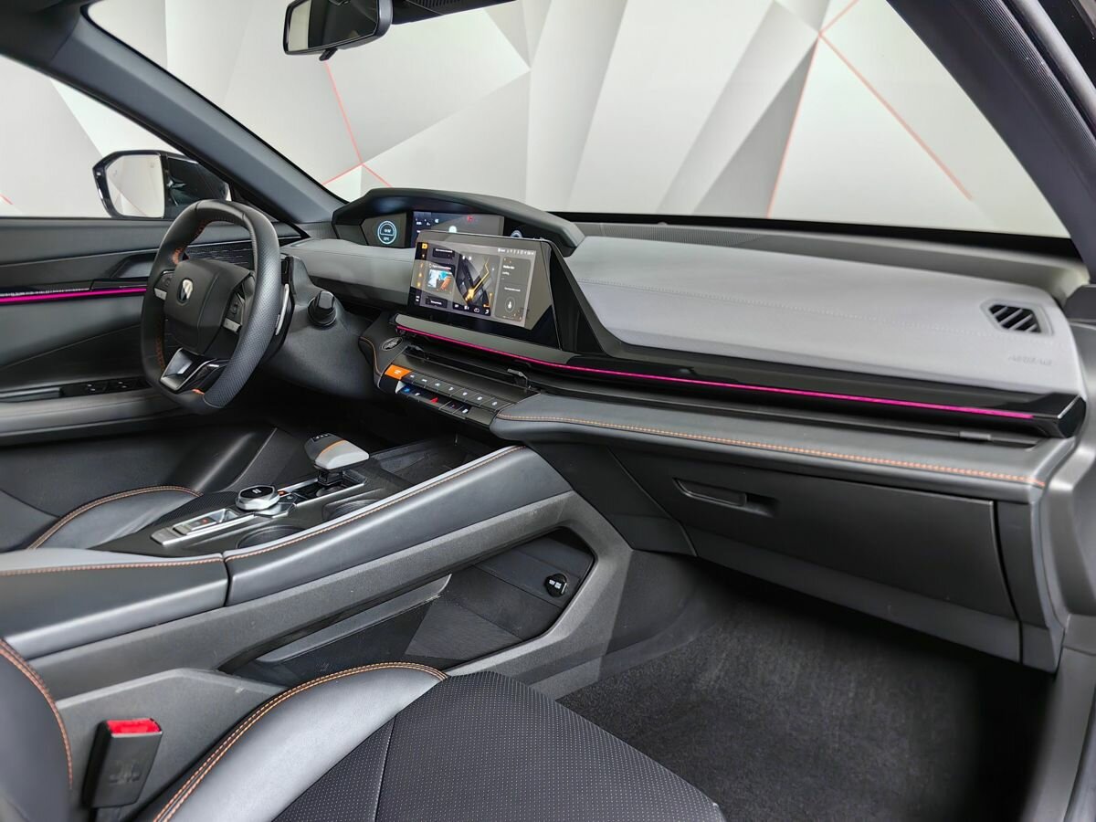 Купить Changan UNI-V с пробегом. Фото: #8