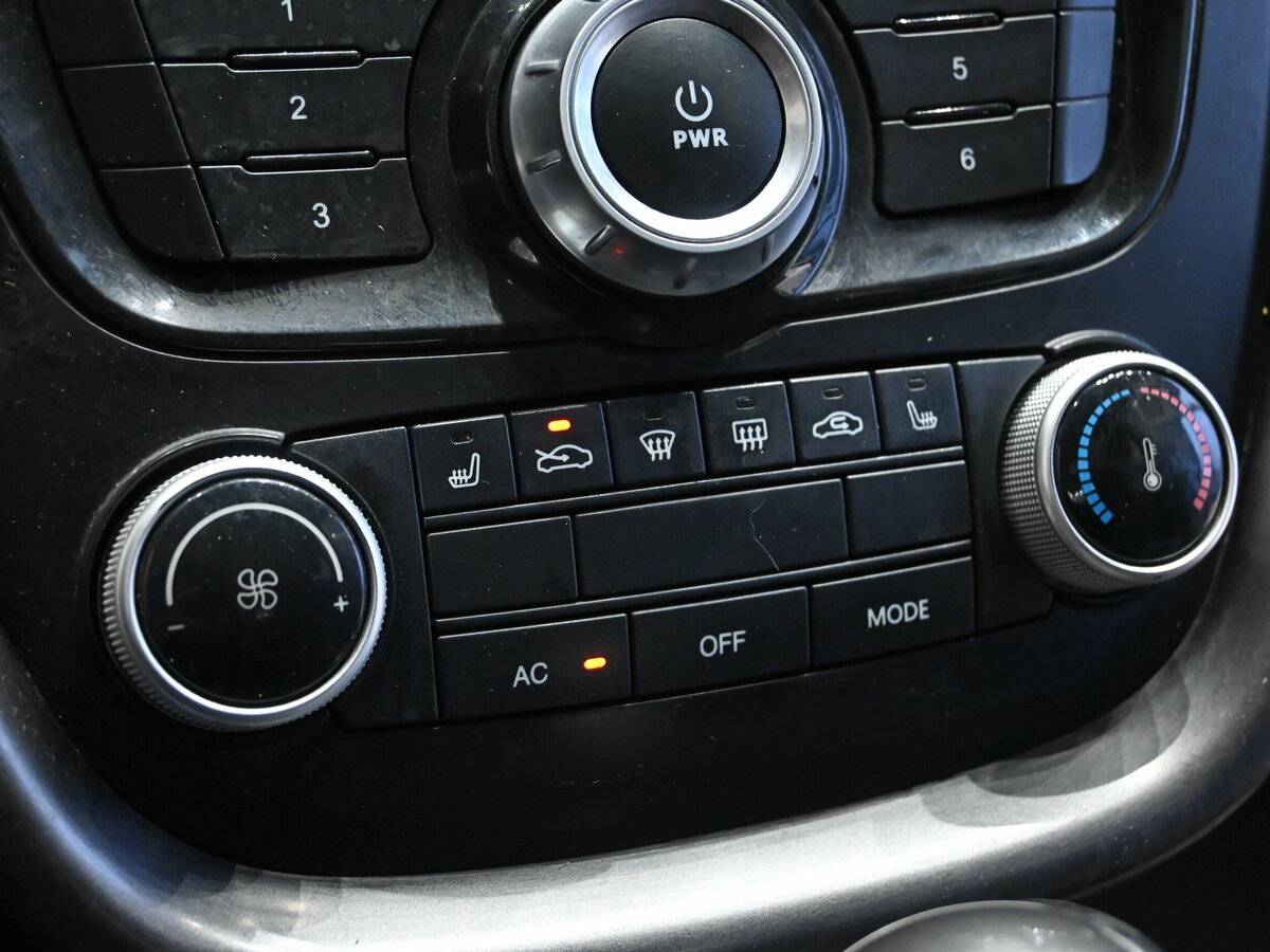 Продажа Б/У ФАВ Бестюрн Икс80. Фото: #7