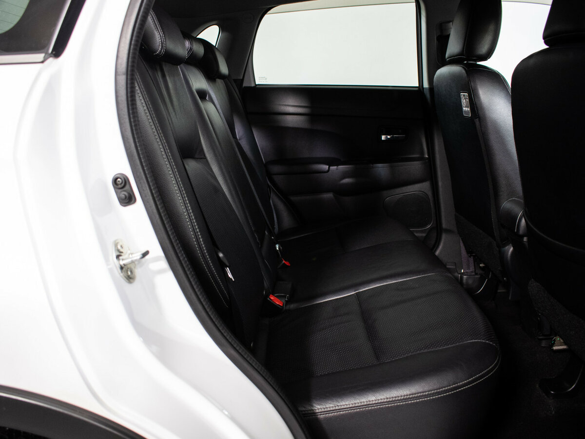 Продажа Б/У Митсубиши АС-Икс. Фото: #8