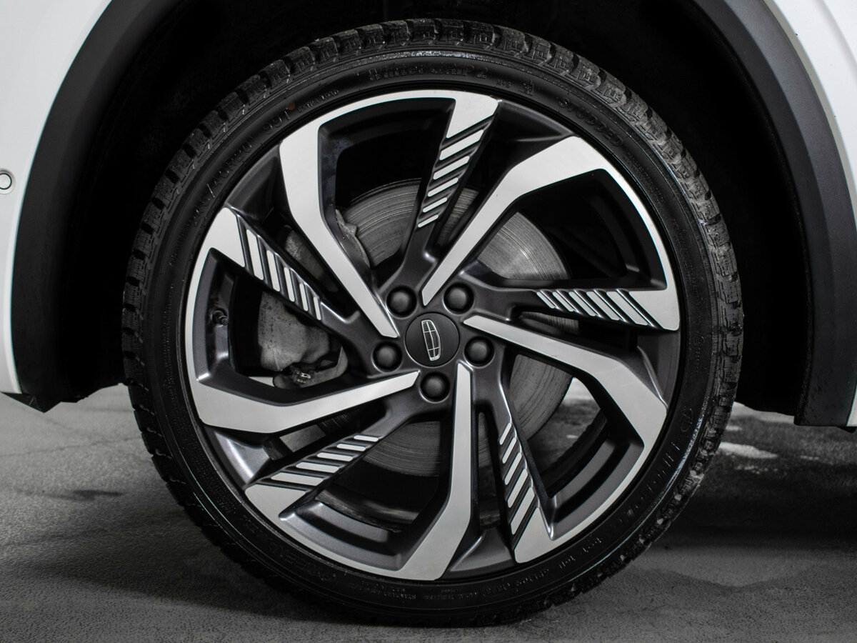 Купить Geely Monjaro с пробегом. Фото: #20