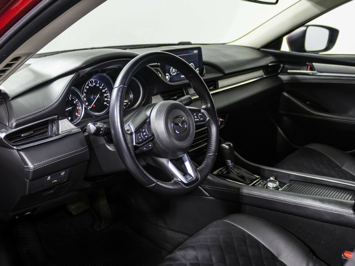 Купить Mazda 6 с пробегом. Фото: #9
