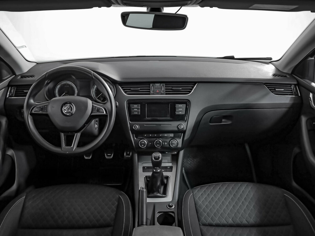 Купить Skoda Octavia с пробегом. Фото: #7