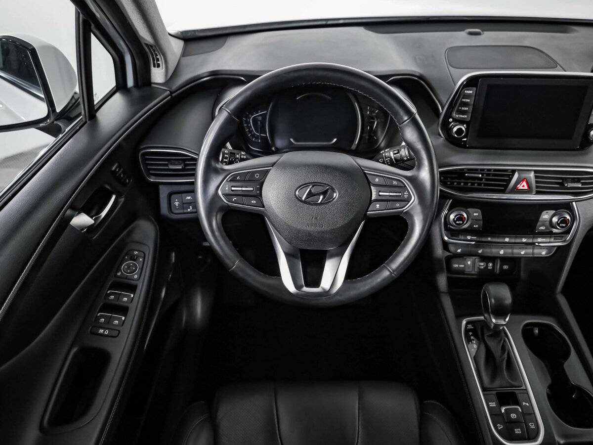 Купить Hyundai Santa Fe с пробегом. Фото: #9