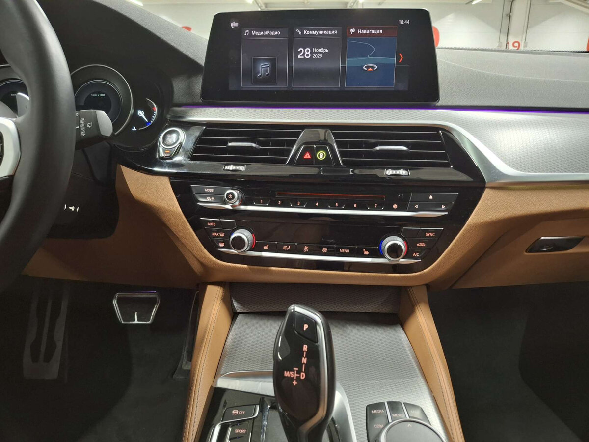 Купить BMW 5 серии с пробегом. Фото: #14