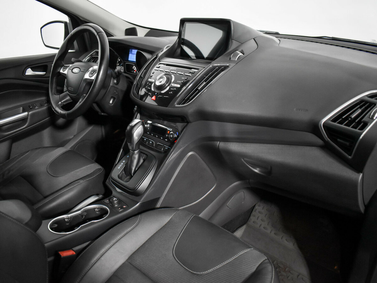 Купить Ford Kuga с пробегом. Фото: #10