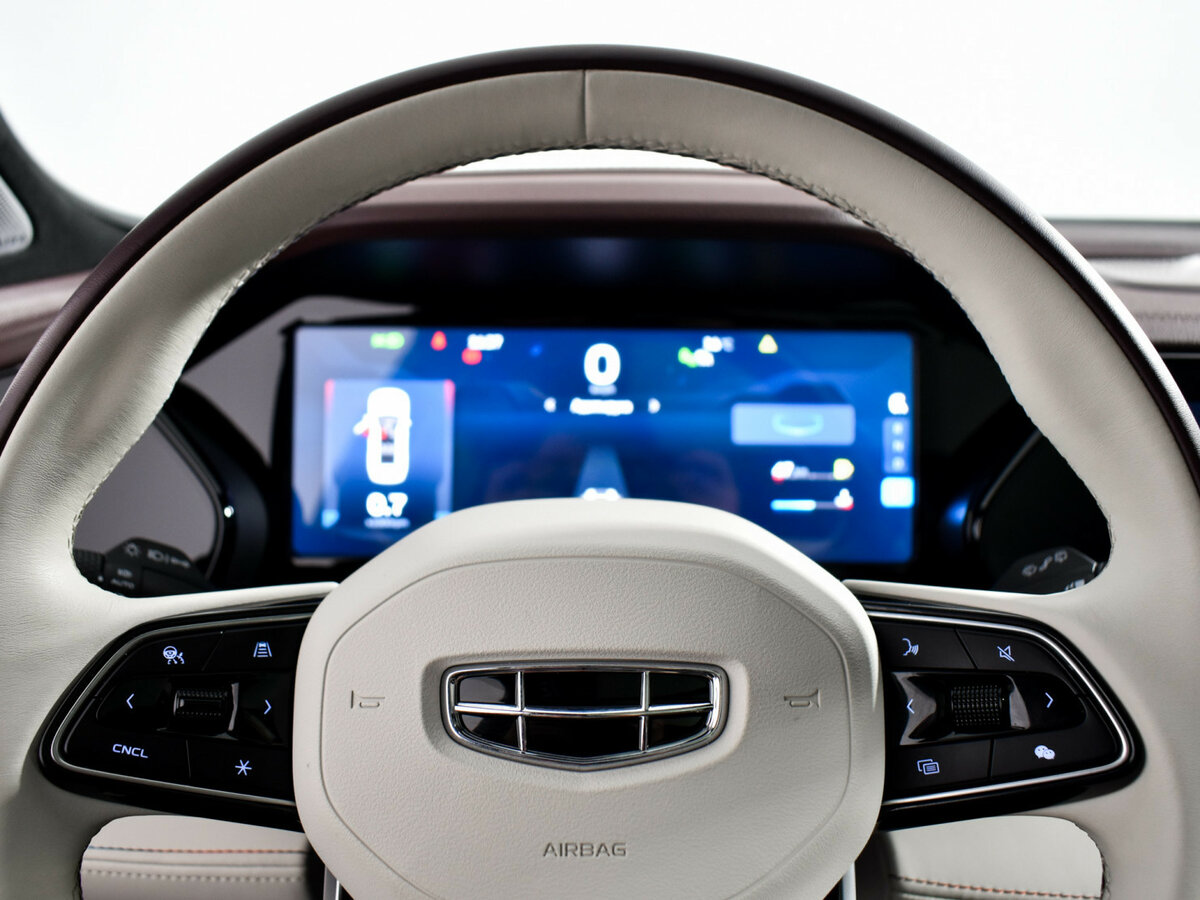 Купить Geely Monjaro с пробегом. Фото: #13