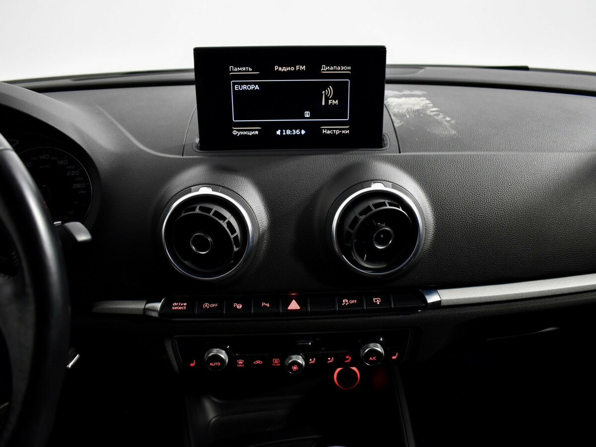Купить Audi A3 с пробегом. Фото: #13