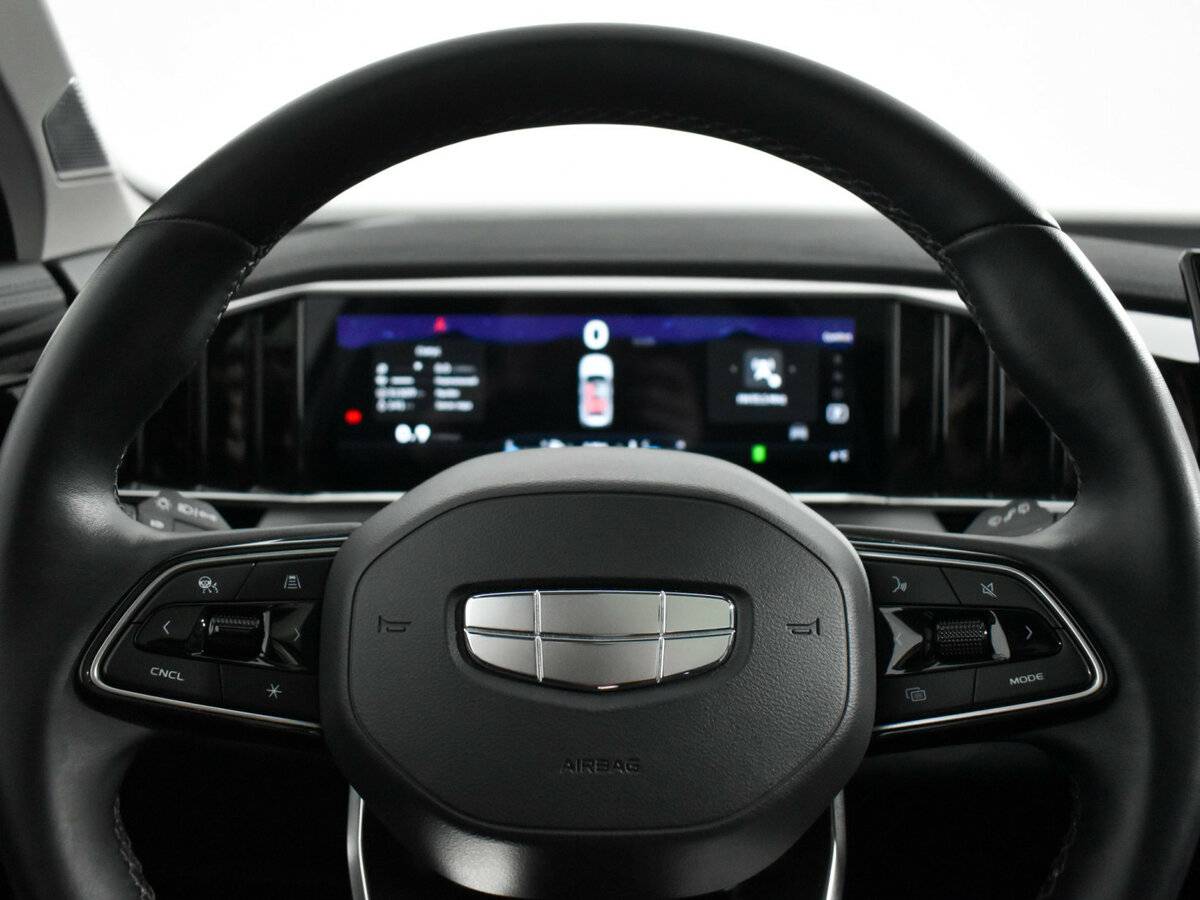 Купить Geely Atlas с пробегом. Фото: #14