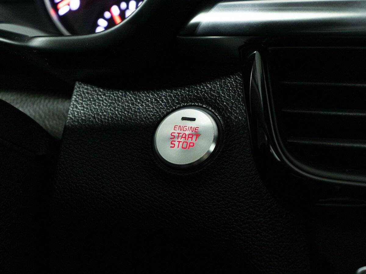 Купить Kia Optima с пробегом. Фото: #20