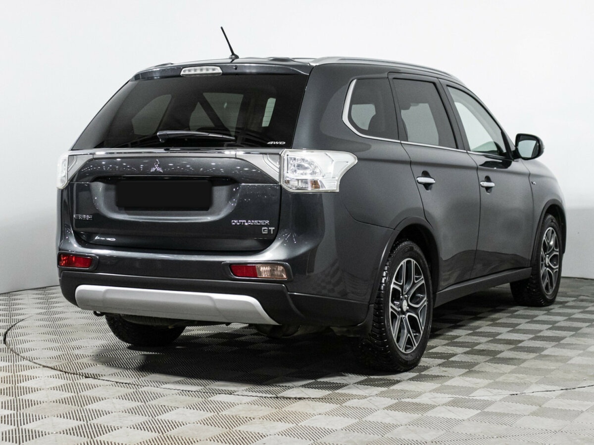 Купить Mitsubishi Outlander с пробегом. Фото: #4