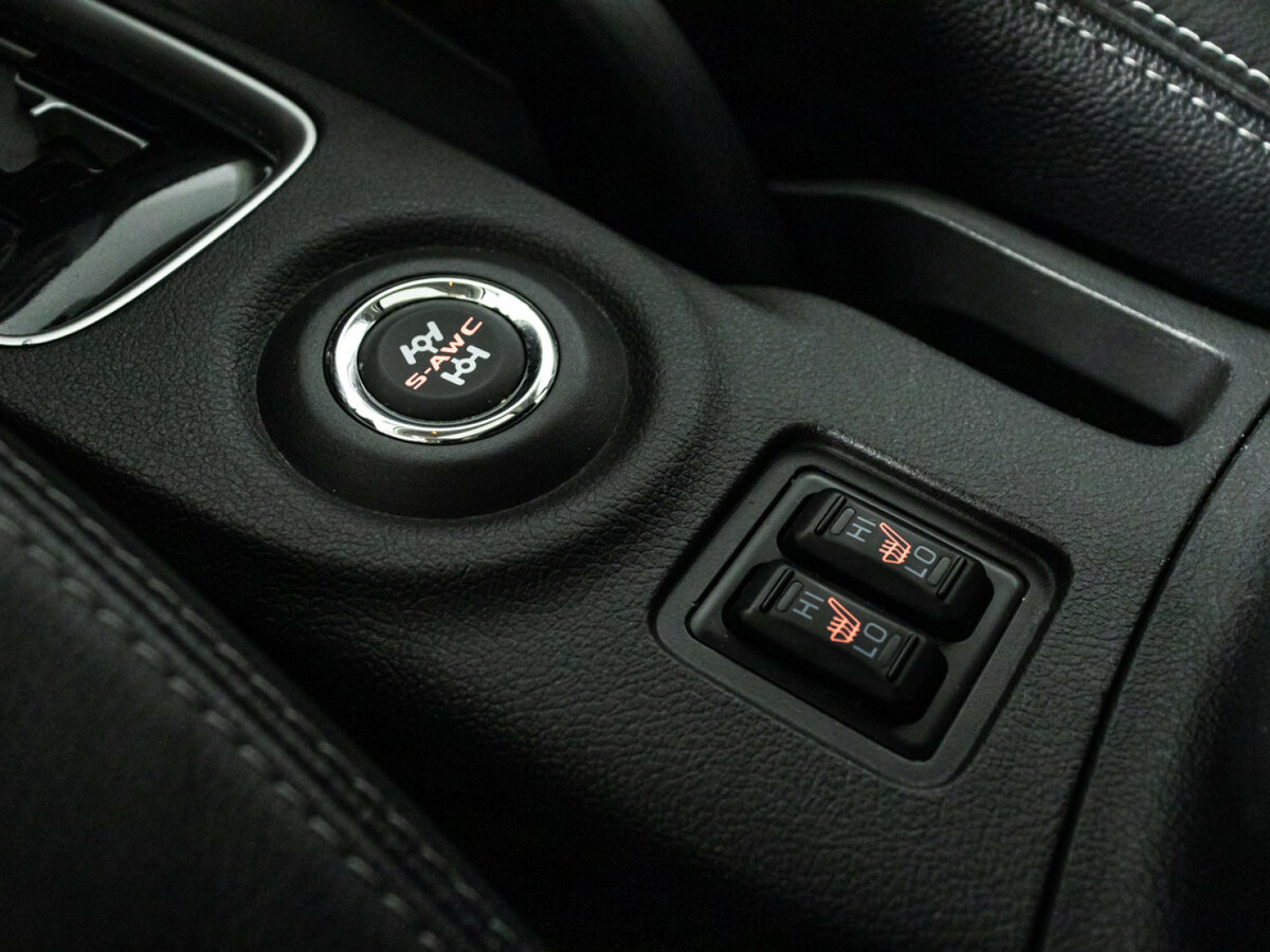 Купить Mitsubishi Outlander с пробегом. Фото: #17