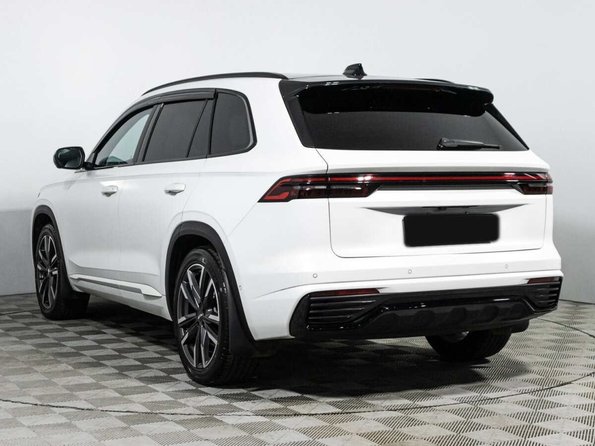 Купить Geely Monjaro с пробегом. Фото: #5