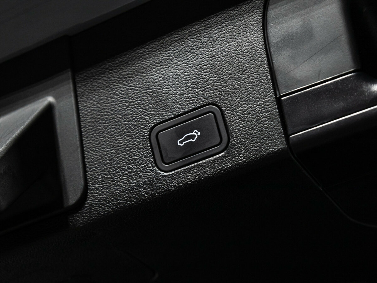 Купить Geely Tugella с пробегом. Фото: #25