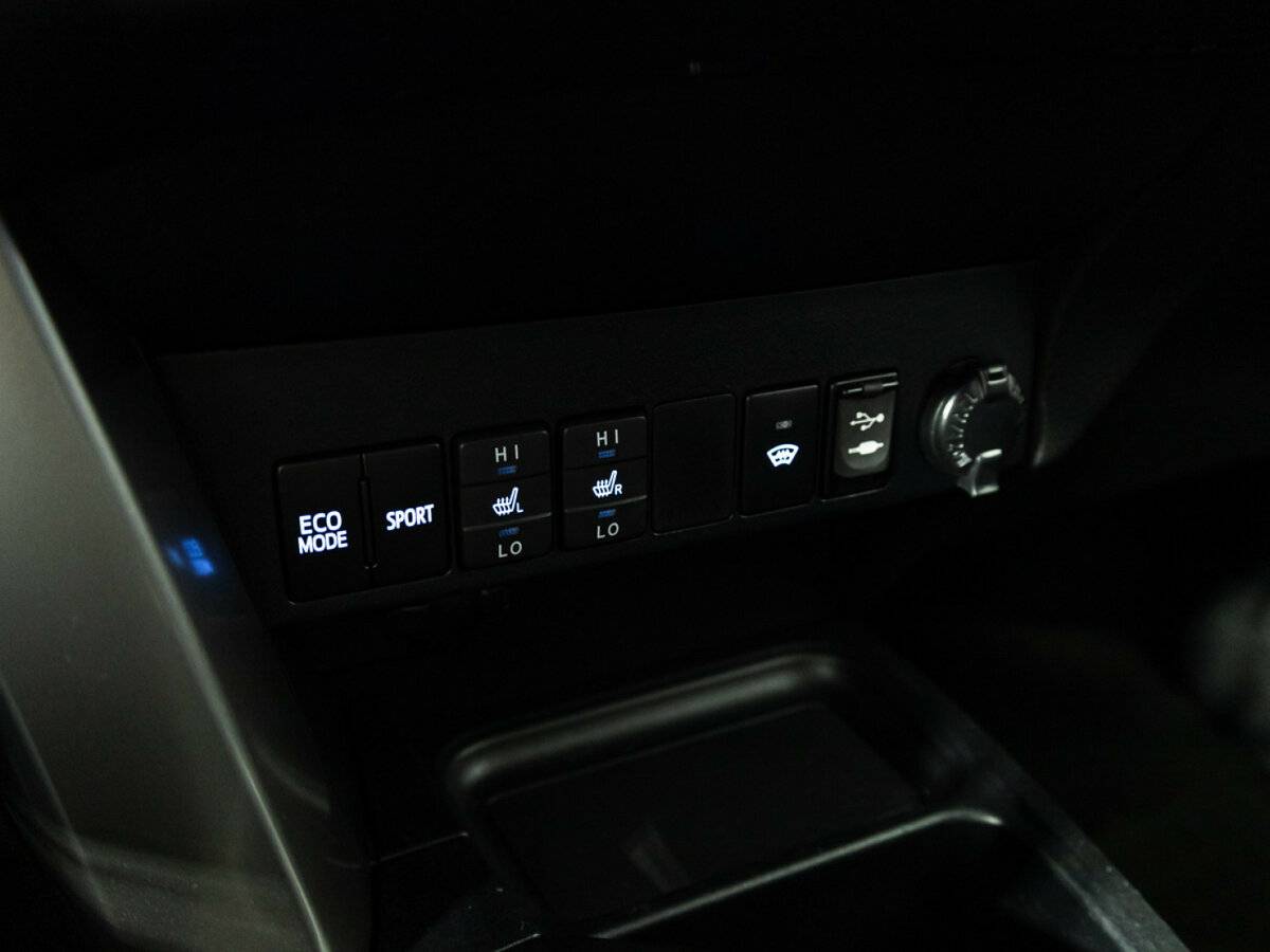 Продажа Б/У Тойота Рав4. Фото: #15