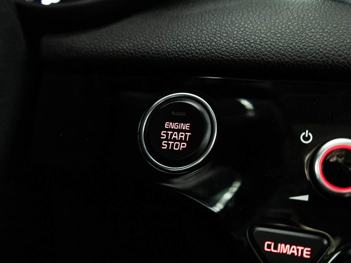 Купить Kia Sportage с пробегом. Фото: #18