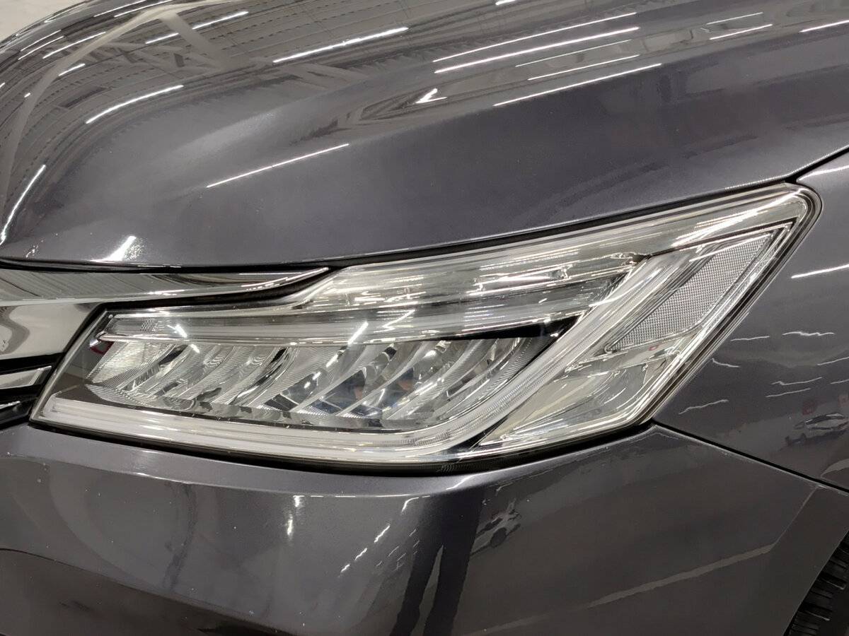 Купить Honda Accord с пробегом. Фото: #16