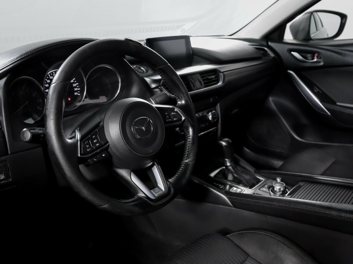 Купить Mazda 6 с пробегом. Фото: #9
