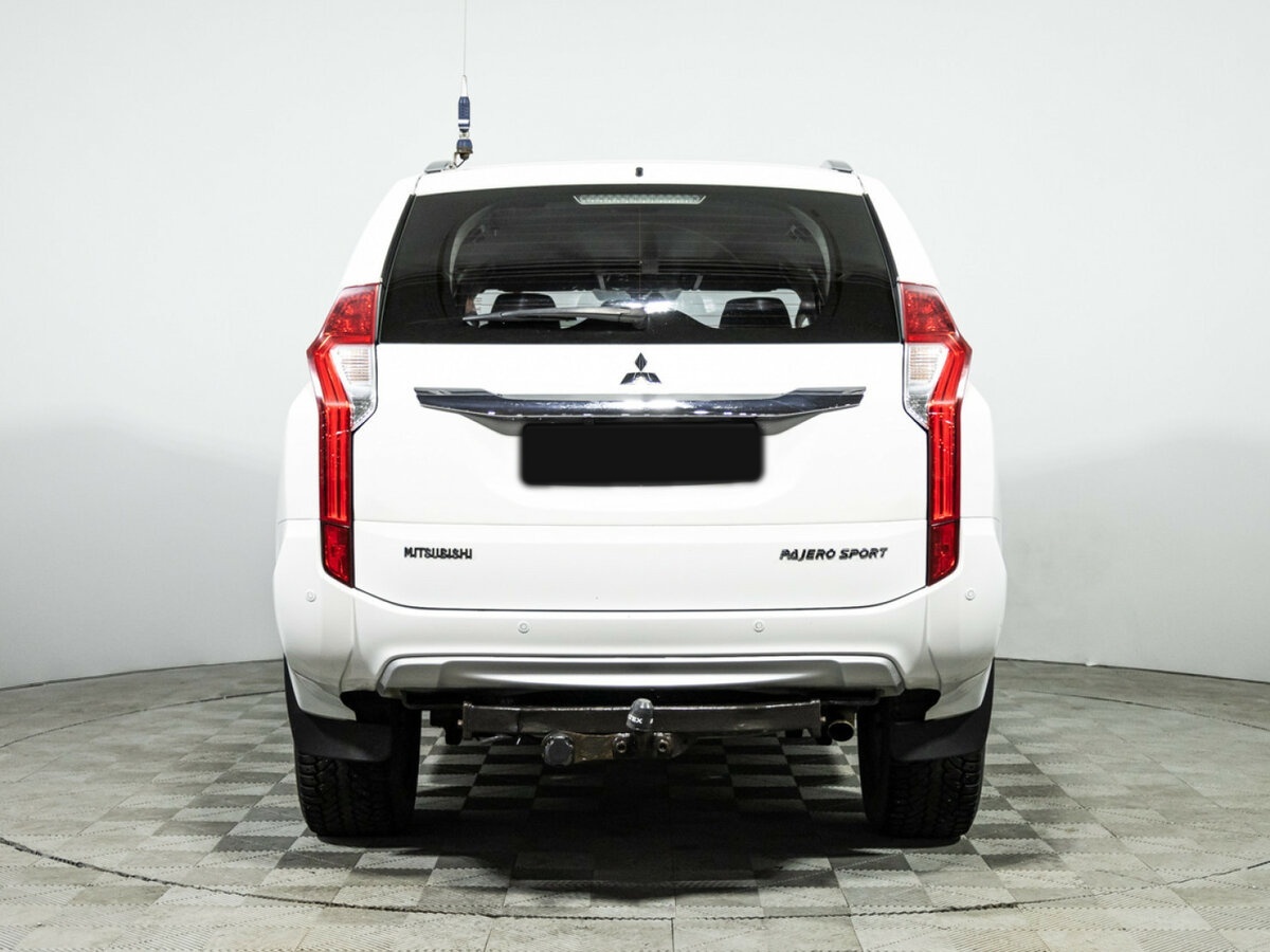 Купить Mitsubishi Pajero Sport с пробегом. Фото: #4