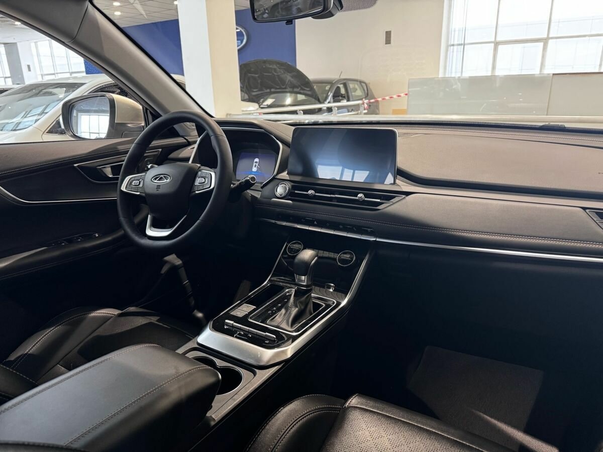 Купить Chery Tiggo 8 с пробегом. Фото: #6