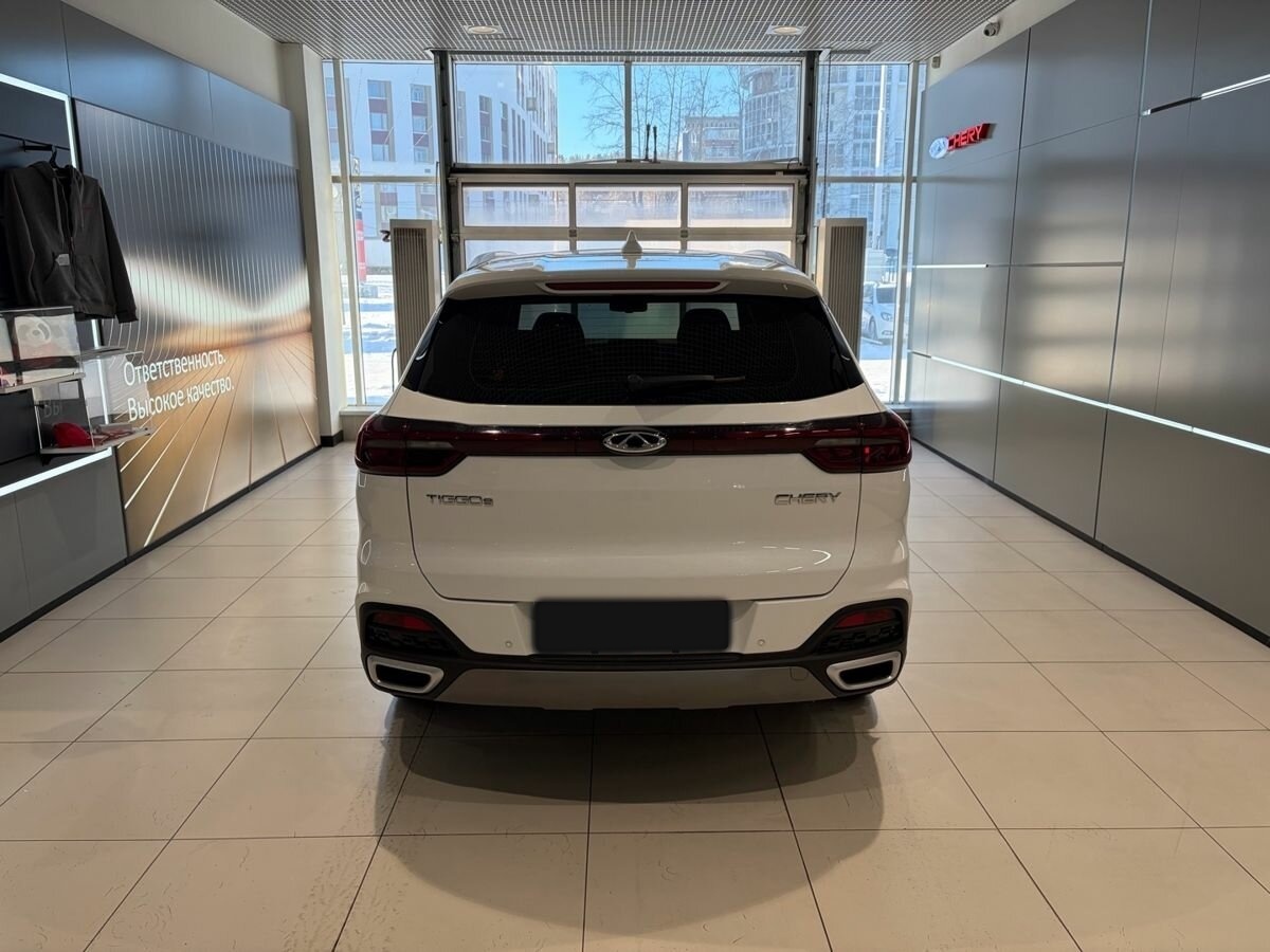 Купить Chery Tiggo 8 с пробегом. Фото: #4