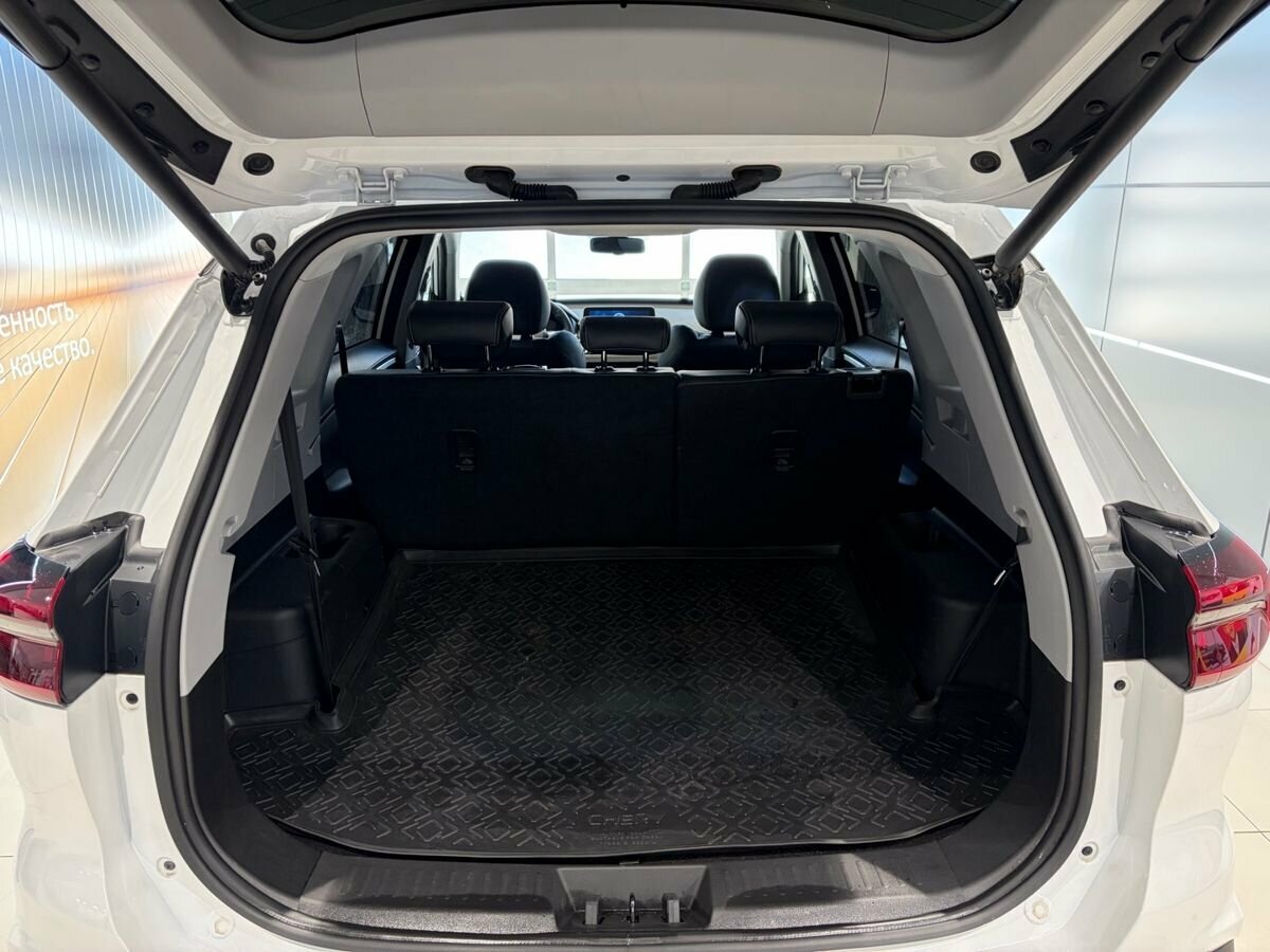 Купить Chery Tiggo 8 с пробегом. Фото: #10