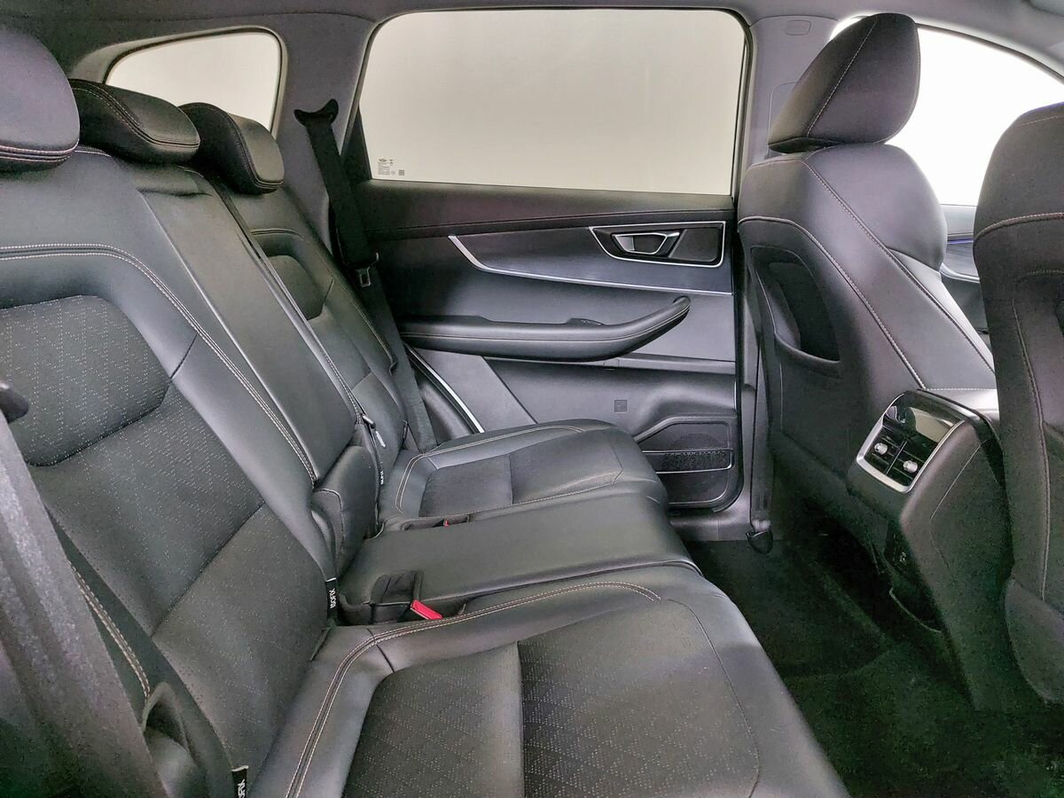 Купить Chery Tiggo 8 с пробегом. Фото: #15