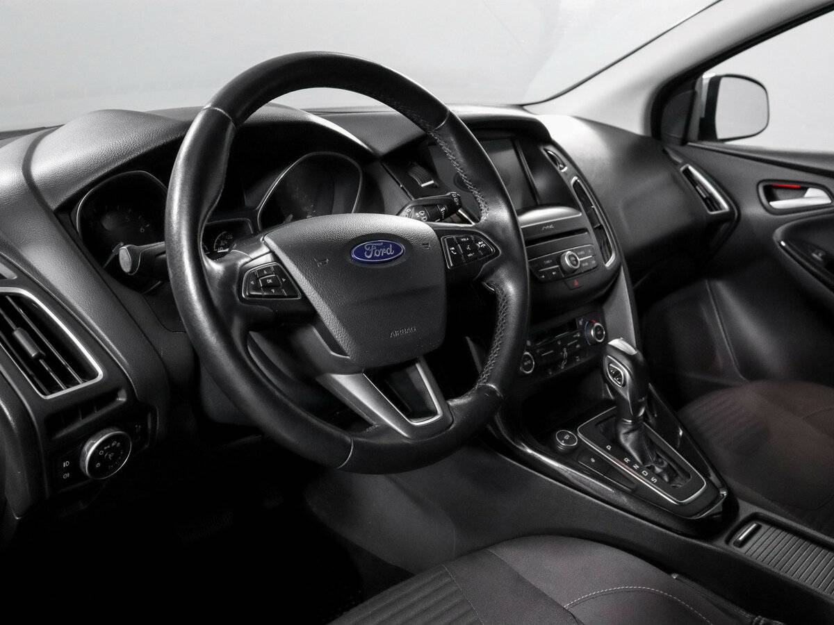 Купить Ford Focus с пробегом. Фото: #11