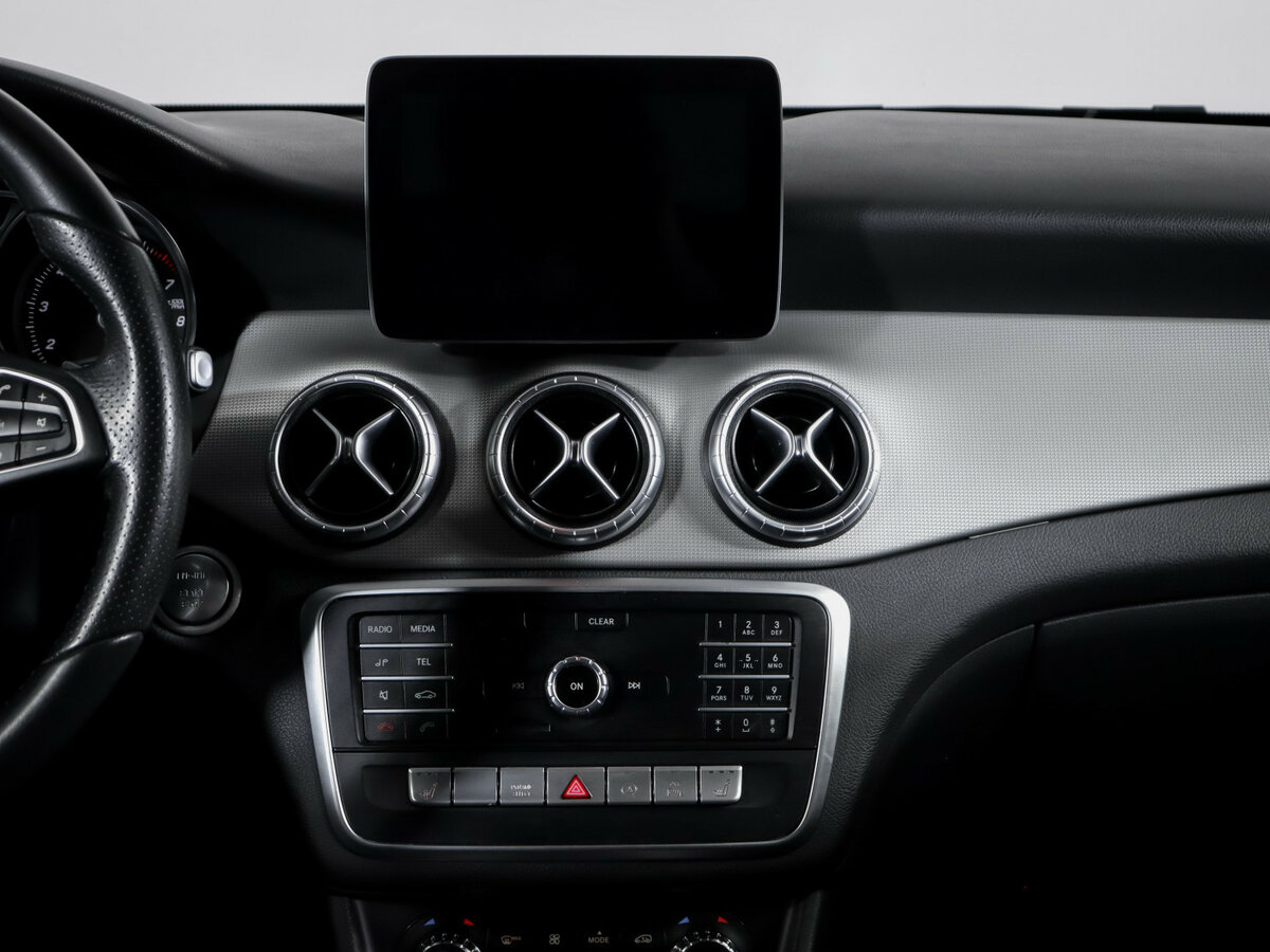 Купить Mercedes-Benz CLA с пробегом. Фото: #10