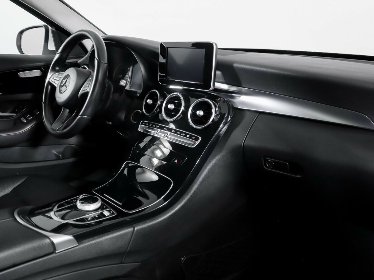 Купить Mercedes-Benz C-Класс с пробегом. Фото: #8
