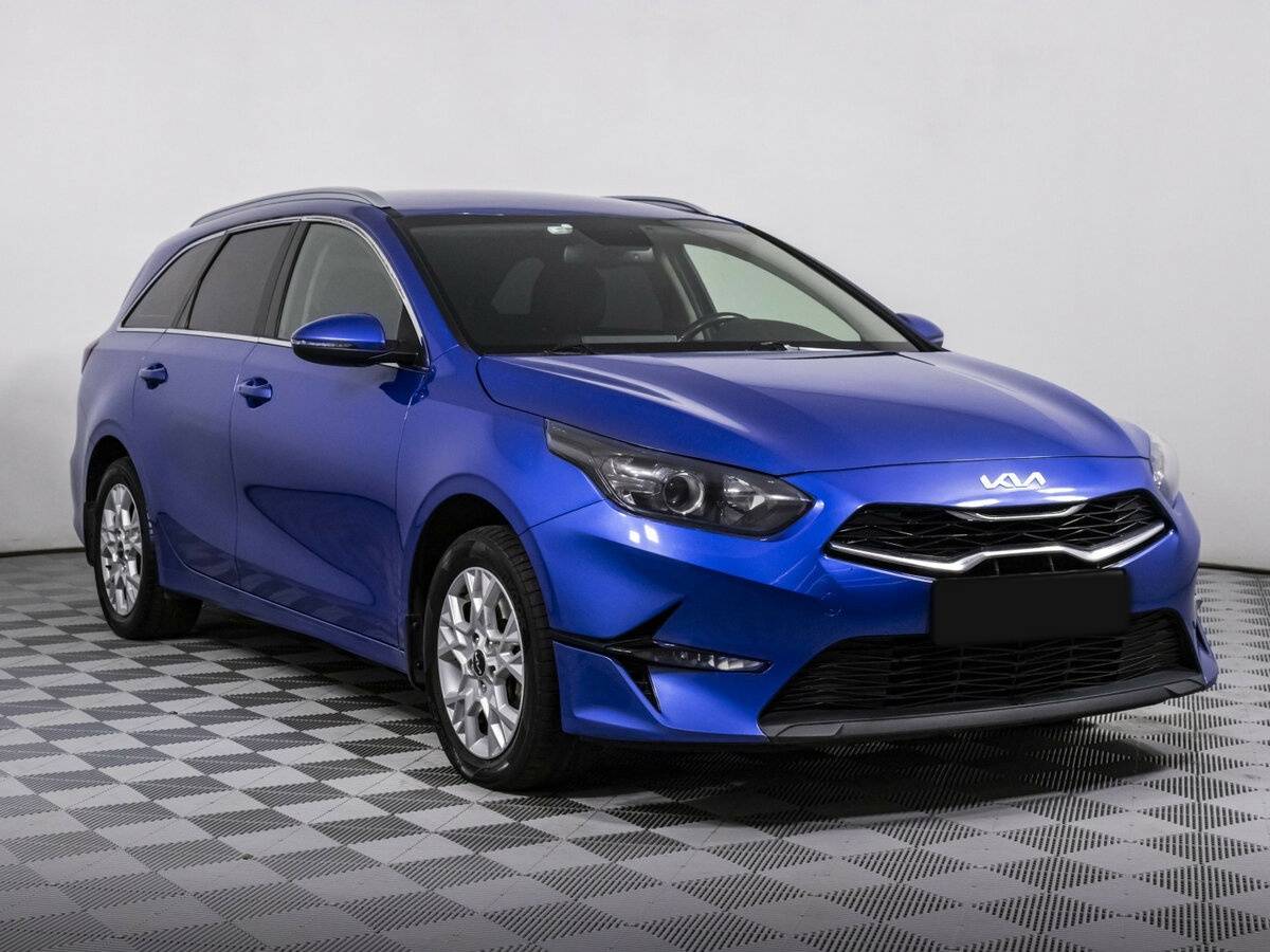 Купить Kia Ceed с пробегом. Фото: #2