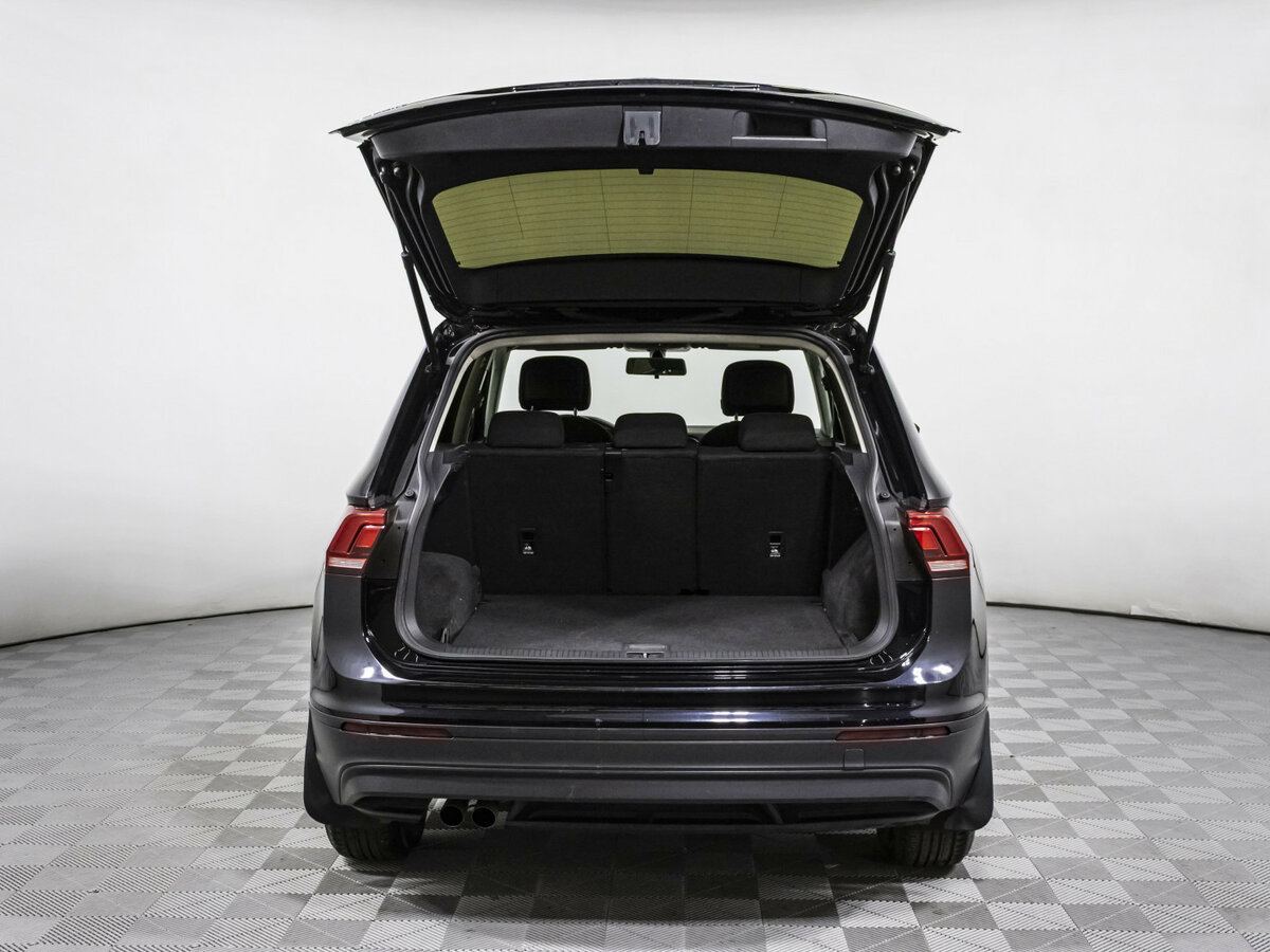 Купить Volkswagen Tiguan с пробегом. Фото: #11