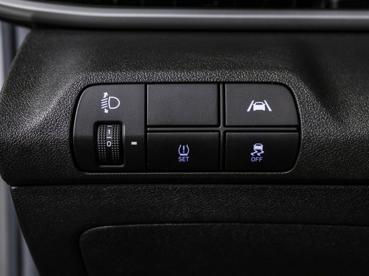 Купить Hyundai Elantra с пробегом. Фото: #16