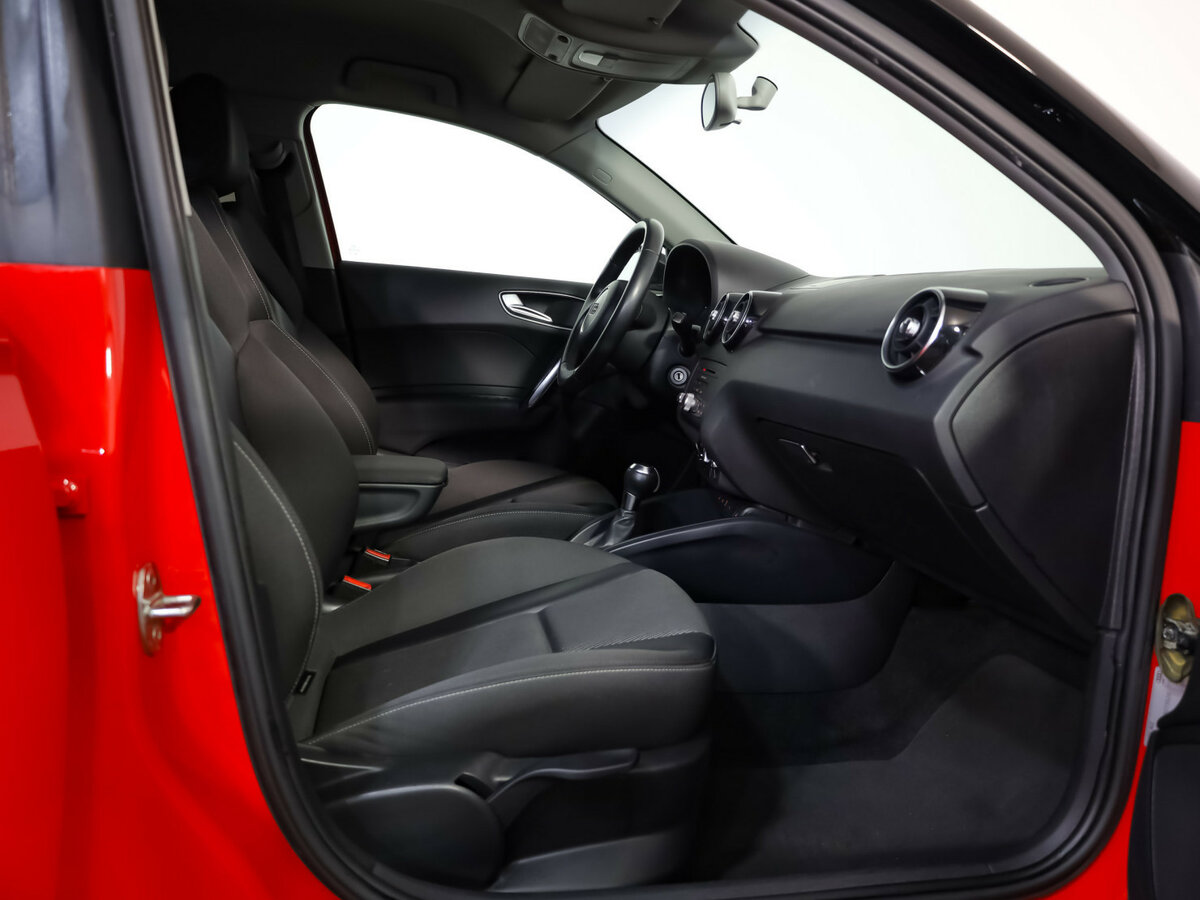 Купить Audi A1 с пробегом. Фото: #19