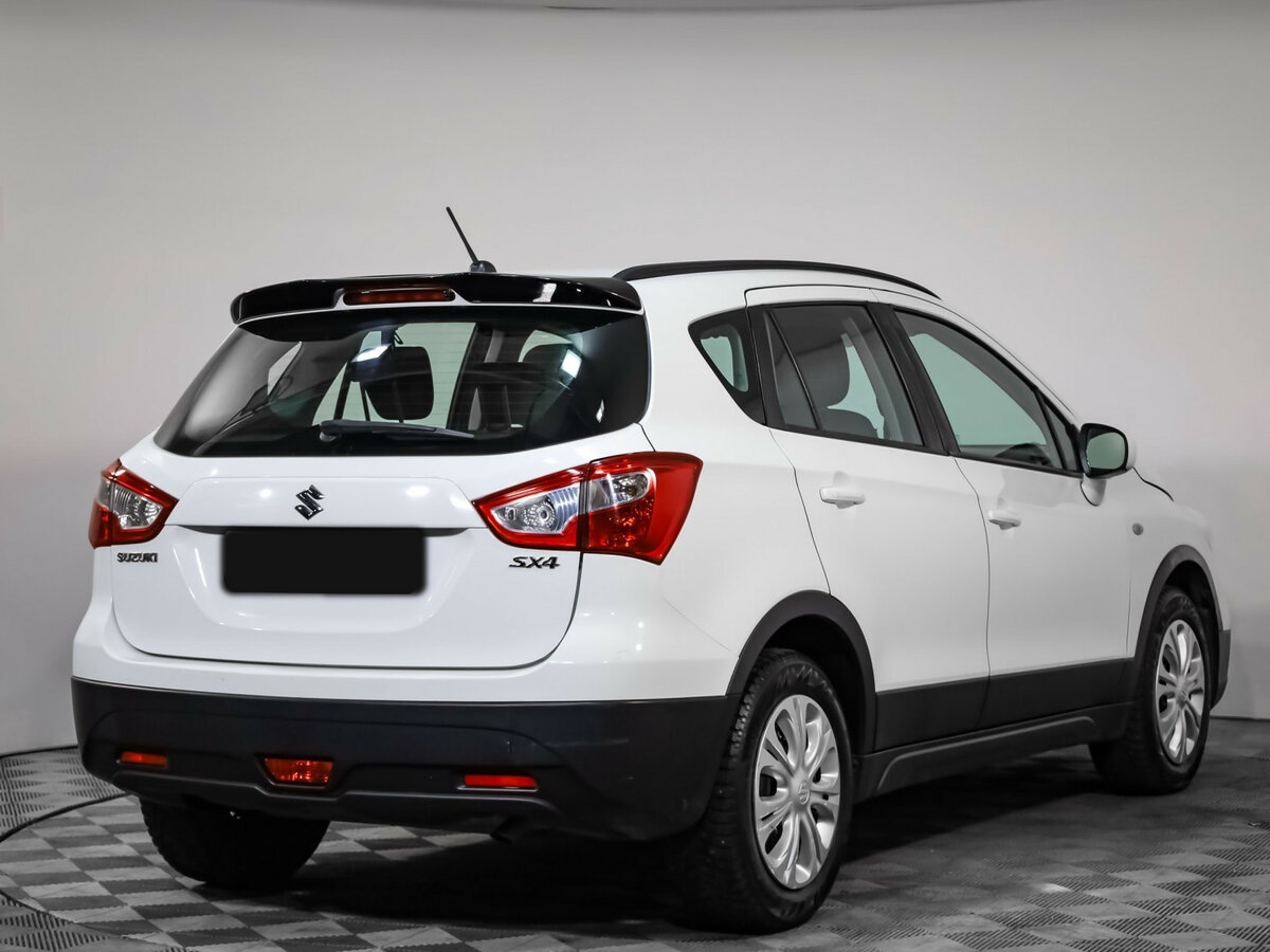 Продажа Б/У Сузуки С-Икс4. Фото: #3